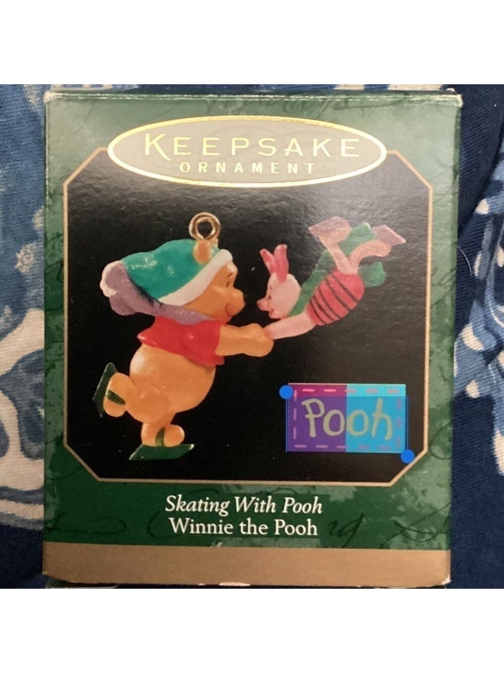 Hallmark Keepsake Ornament – Winnie The Pooh “Skating With Pooh” 1999